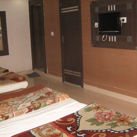 Hotel Gyan Haridwār Extérieur photo