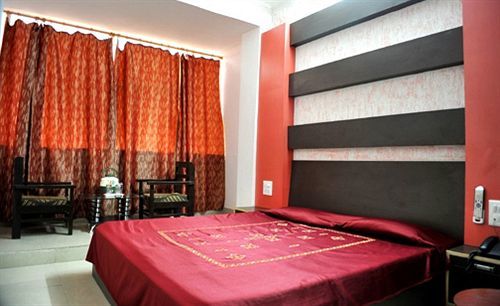 Hotel Gyan Haridwār Extérieur photo